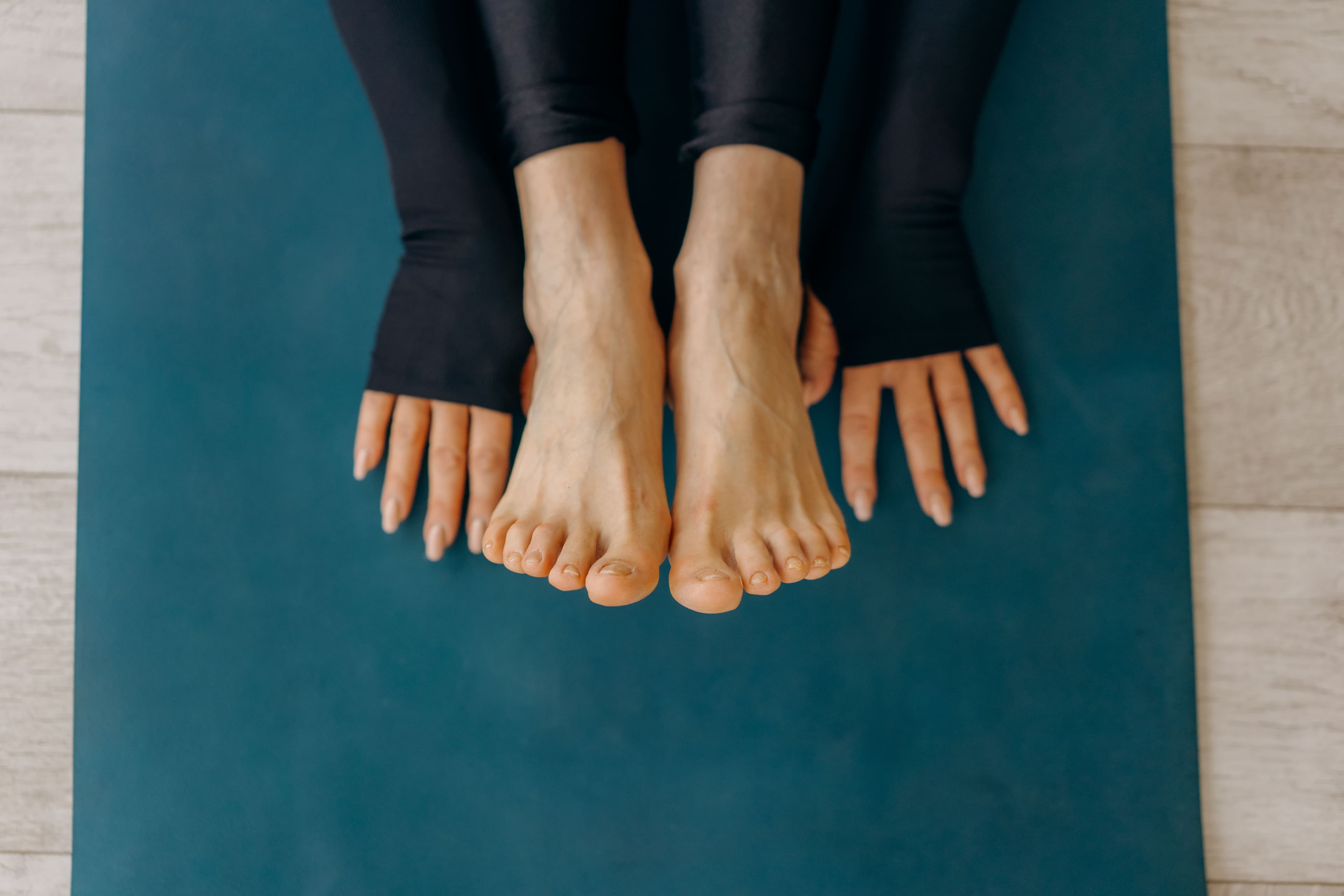 Why Do My Nails Look Funny? - Featured image for FALL Clinic Perth podiatry article